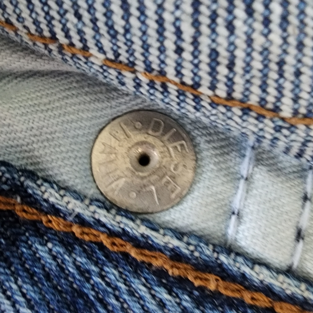 Diesel Jeans - Picture 5 of 16